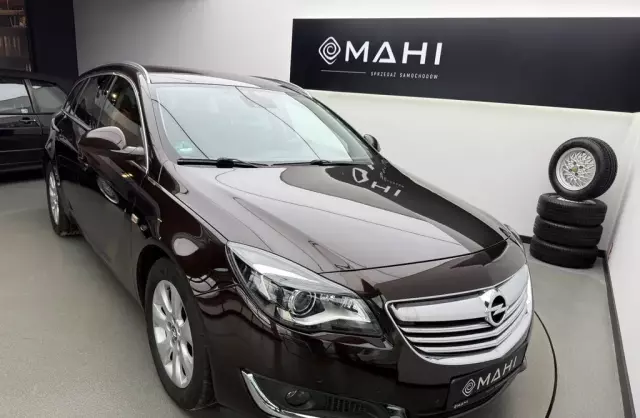 OPEL Insignia 