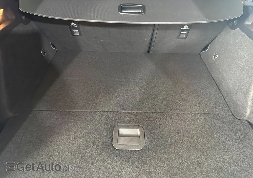 FORD Focus 1.0 EcoBoost Hybrid TITANIUM