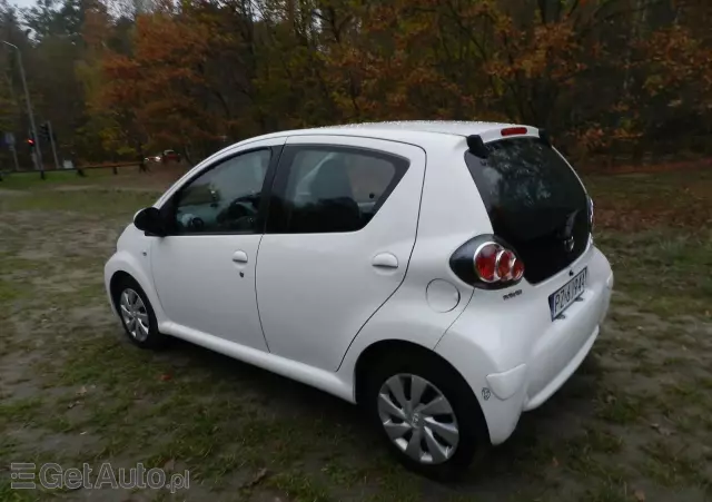 TOYOTA Aygo 