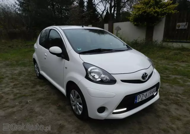 TOYOTA Aygo 