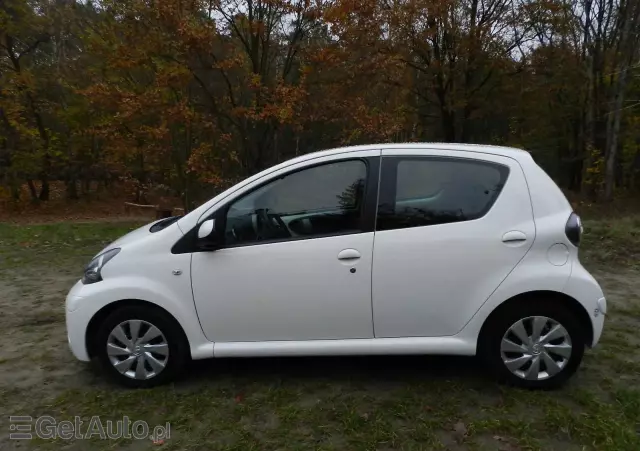 TOYOTA Aygo 