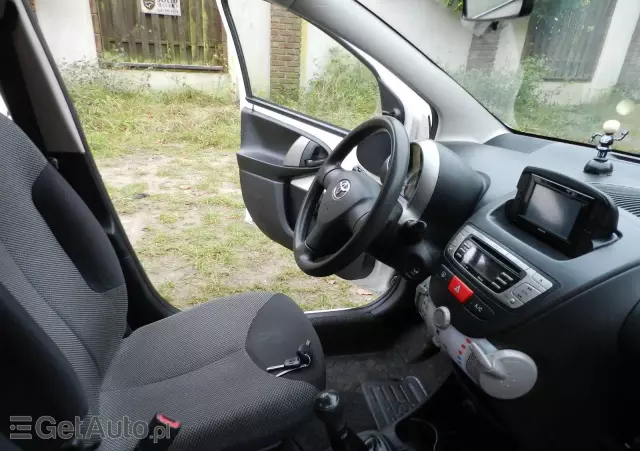 TOYOTA Aygo 
