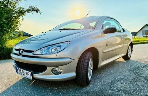 PEUGEOT 206 