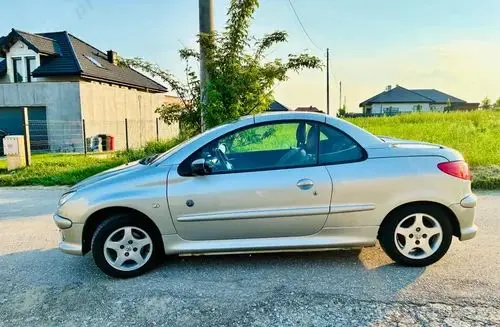 PEUGEOT 206 