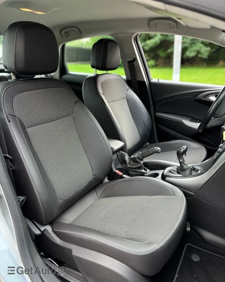 OPEL Astra 1.4 ecoFLEX Cosmo