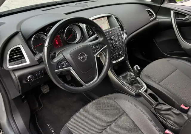 OPEL Astra 1.4 ecoFLEX Cosmo