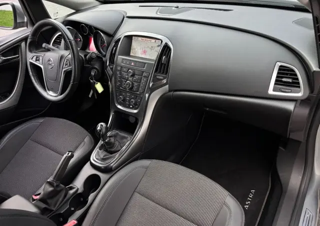 OPEL Astra 1.4 ecoFLEX Cosmo