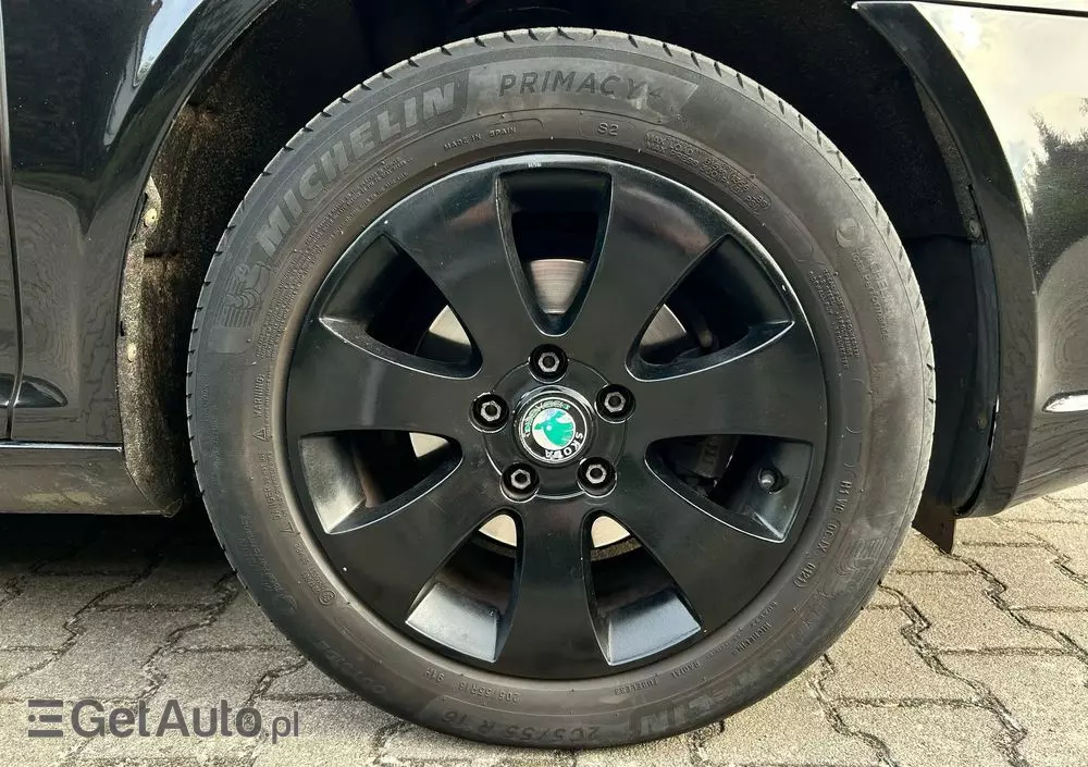 SKODA Octavia 1.6 TDI Ambition DSG