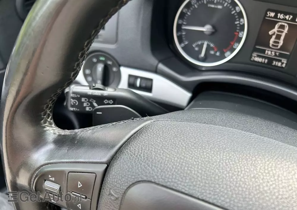 SKODA Octavia 1.6 TDI Ambition DSG