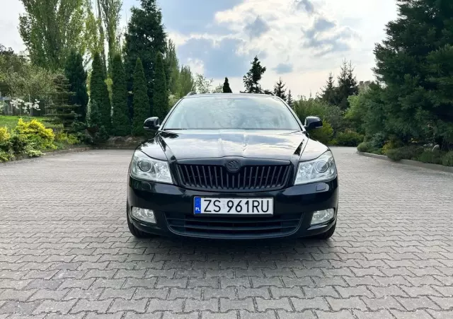SKODA Octavia 1.6 TDI Ambition DSG