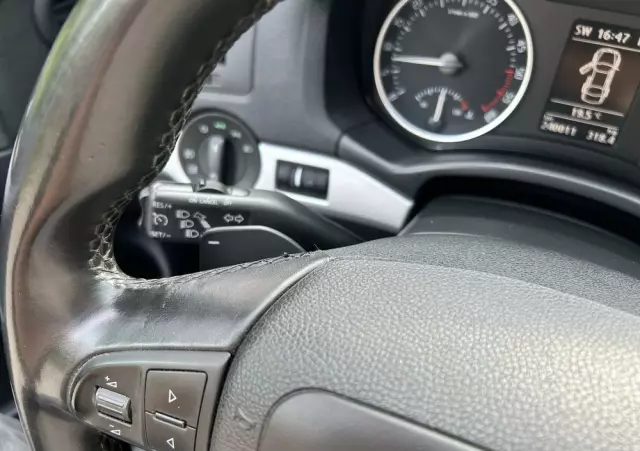 SKODA Octavia 1.6 TDI Ambition DSG