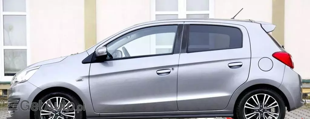 MITSUBISHI Space Star 