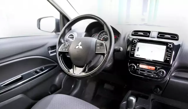 MITSUBISHI Space Star 