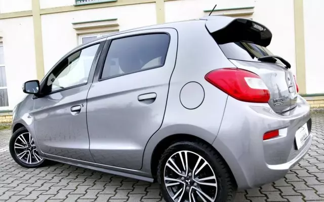 MITSUBISHI Space Star 