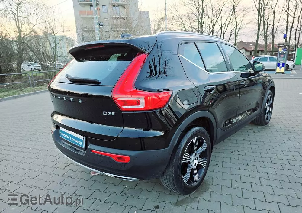 VOLVO XC 40 