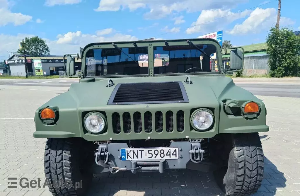 HUMMER H1 