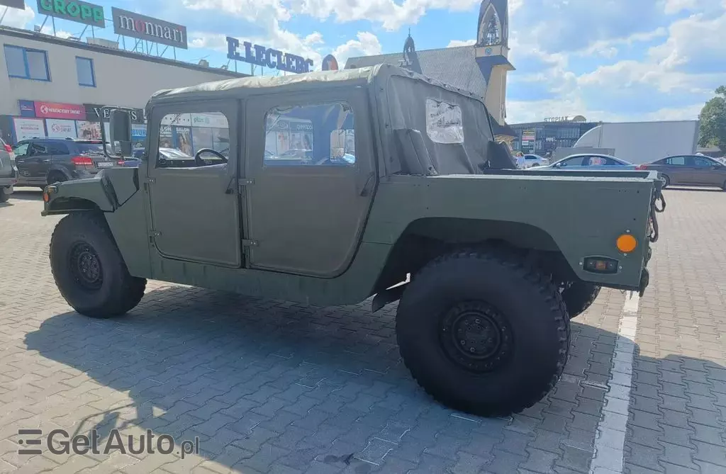 HUMMER H1 