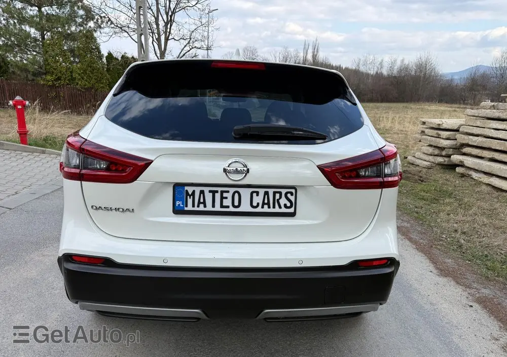 NISSAN Qashqai 1.3 DIG-T Tekna