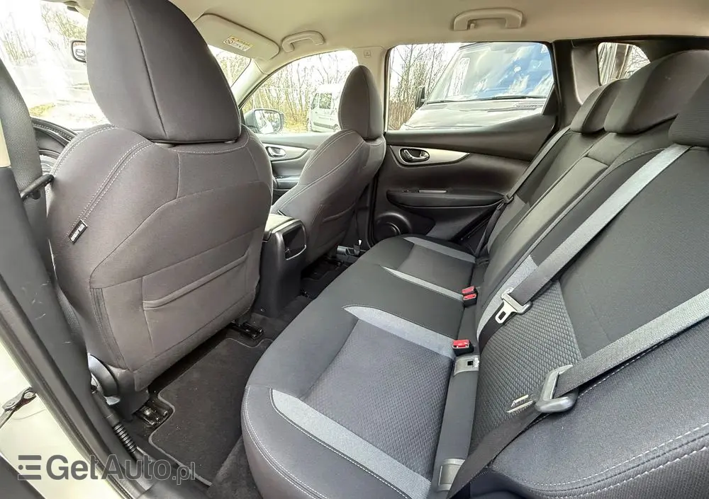 NISSAN Qashqai 1.3 DIG-T Tekna