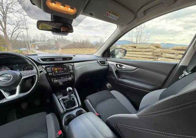 NISSAN Qashqai 1.3 DIG-T Tekna