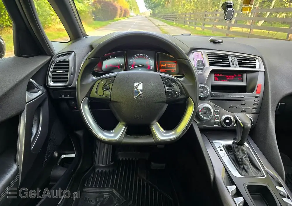 CITROËN DS5 THP 155 Chic