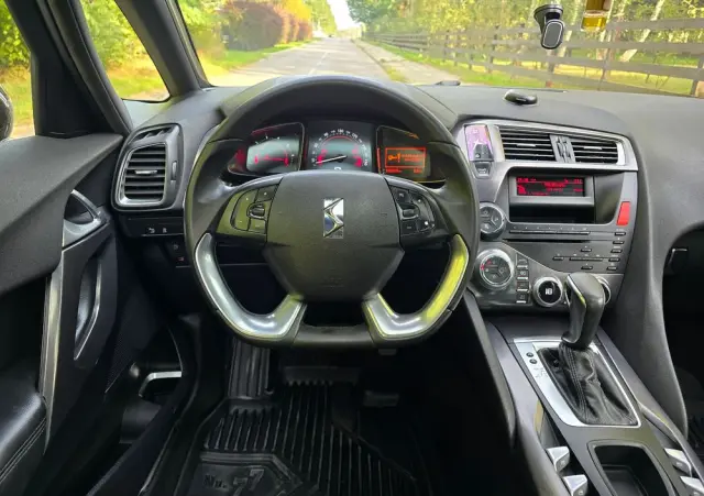 CITROËN DS5 THP 155 Chic