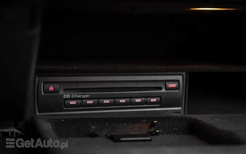 AUDI A6 Avant 3.0 TDI DPF quattro tiptronic