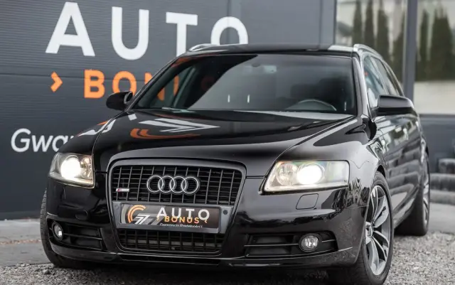 AUDI A6 Avant 3.0 TDI DPF quattro tiptronic