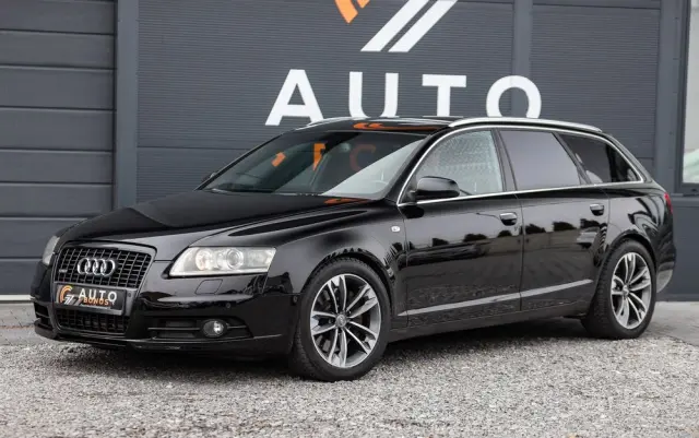 AUDI A6 Avant 3.0 TDI DPF quattro tiptronic