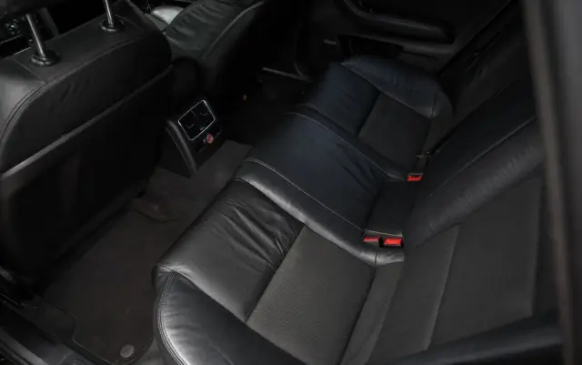 AUDI A6 Avant 3.0 TDI DPF quattro tiptronic