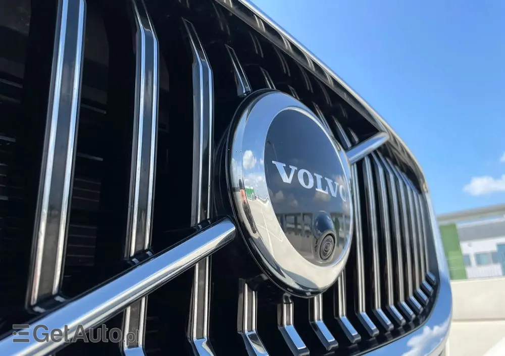 VOLVO XC 60 T8 Plug-In Hybrid AWD Inscription