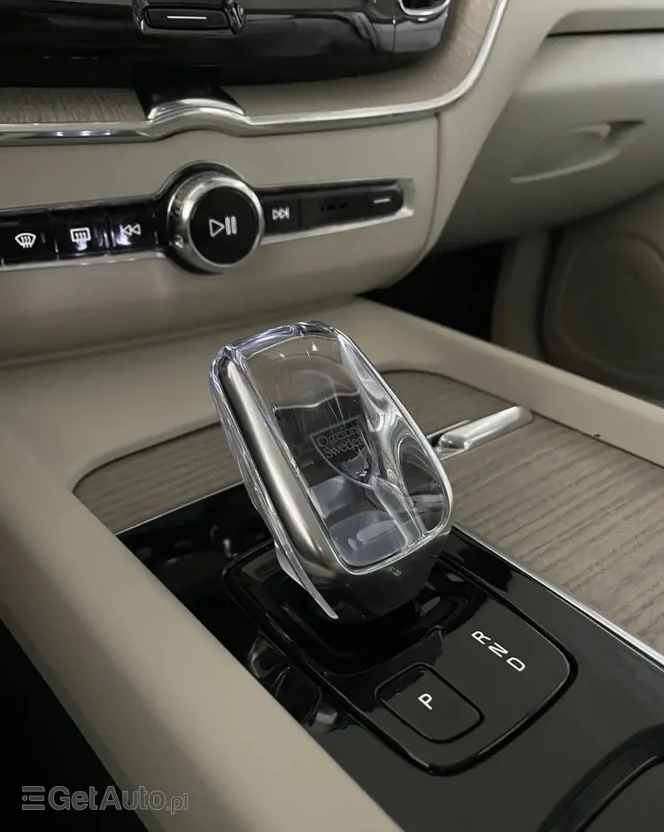 VOLVO XC 60 T8 Plug-In Hybrid AWD Inscription