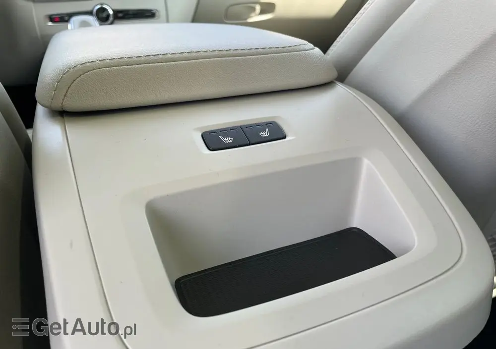VOLVO XC 60 T8 Plug-In Hybrid AWD Inscription