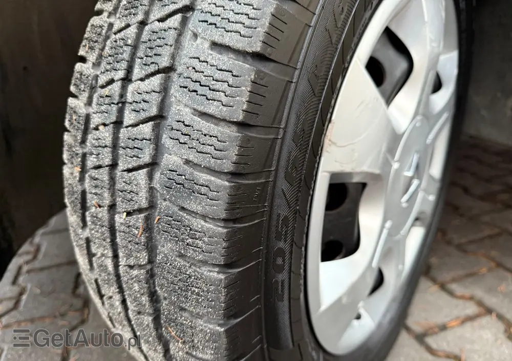 RENAULT Trafic L2H1 Komfort