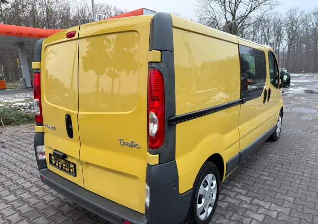 RENAULT Trafic L2H1 Komfort