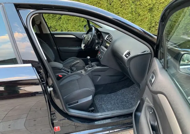 CITROËN C4 1.6 BlueHDi Feel Edition