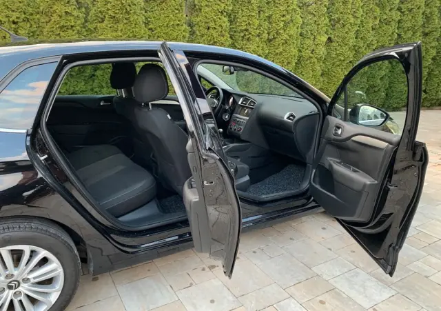 CITROËN C4 1.6 BlueHDi Feel Edition
