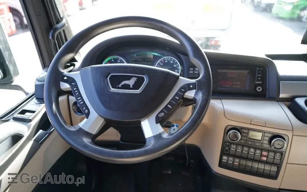 MAN TGX 26.460 / ZESTAW TANDEM PRZEJAZDOWY / 120 M3 / OŚ PODNOSZONA / OŚ SKRĘTNA / + PRZYCZEPA FRUEHAUF / OSIE SAF 