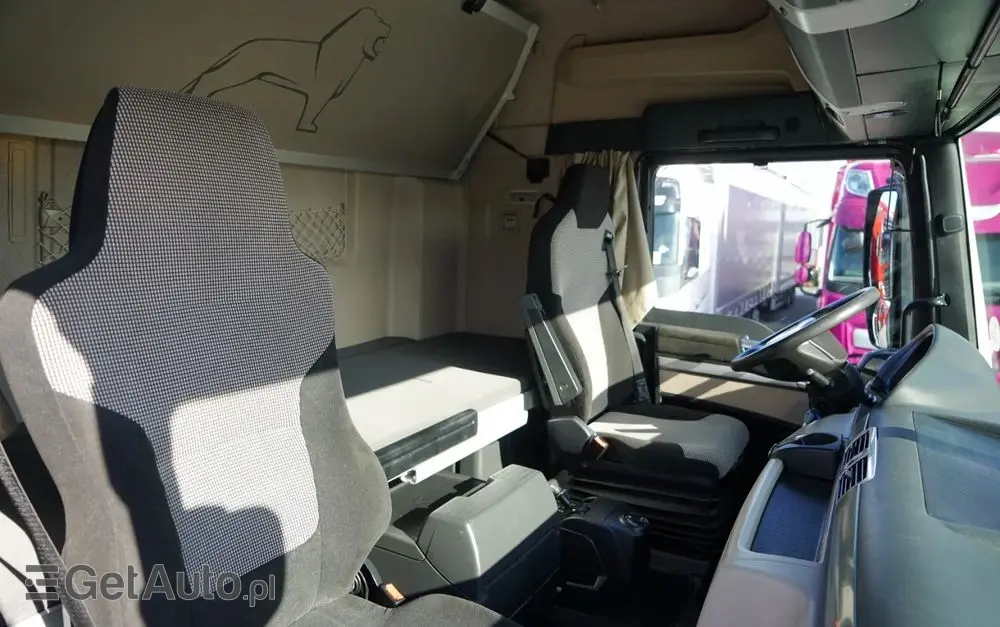 MAN TGX 26.460 / ZESTAW TANDEM PRZEJAZDOWY / 120 M3 / OŚ PODNOSZONA / OŚ SKRĘTNA / + PRZYCZEPA FRUEHAUF / OSIE SAF 