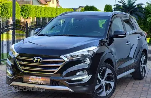 HYUNDAI Tucson 