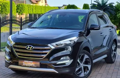 HYUNDAI Tucson 