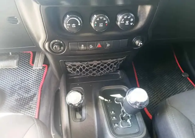 JEEP Wrangler 2.8 CRD Sport