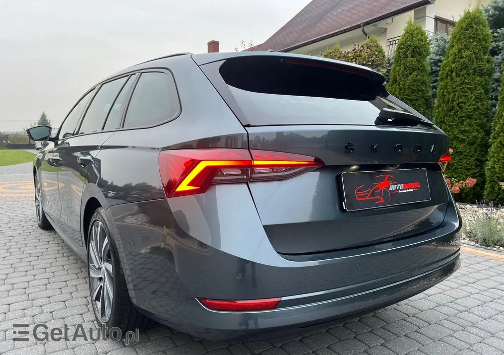 SKODA Octavia 2.0 TDI 4x4 Style DSG