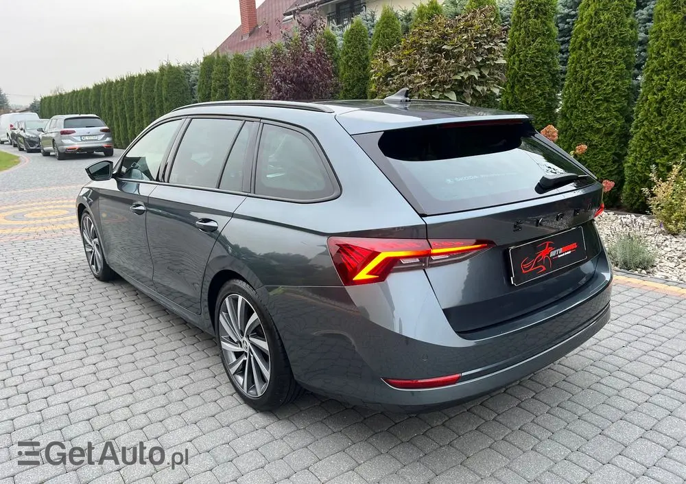 SKODA Octavia 2.0 TDI 4x4 Style DSG