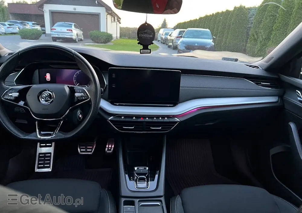 SKODA Octavia 2.0 TDI 4x4 Style DSG