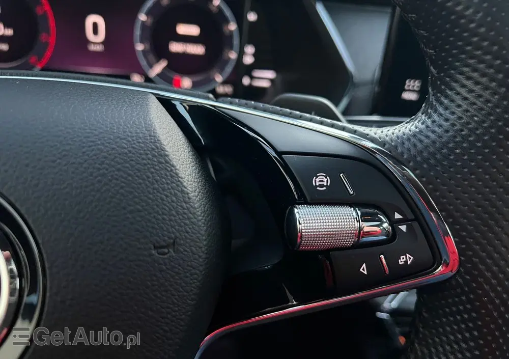 SKODA Octavia 2.0 TDI 4x4 Style DSG