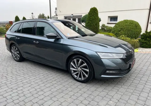 SKODA Octavia 2.0 TDI 4x4 Style DSG