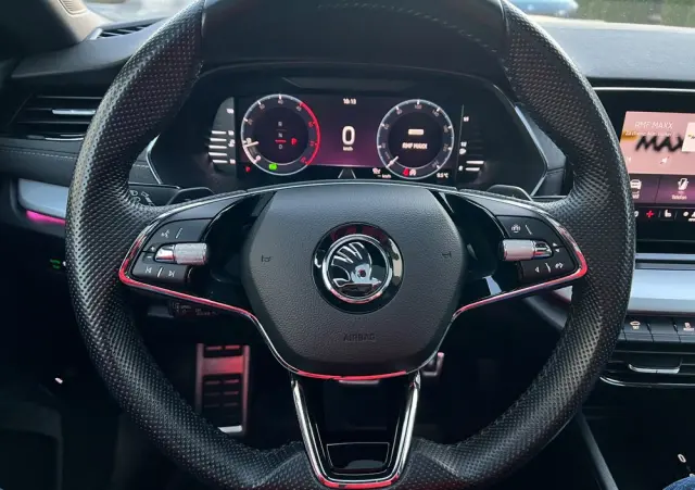 SKODA Octavia 2.0 TDI 4x4 Style DSG