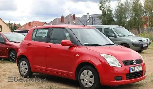 SUZUKI Swift 