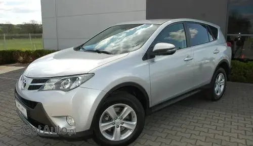 TOYOTA Rav 4 